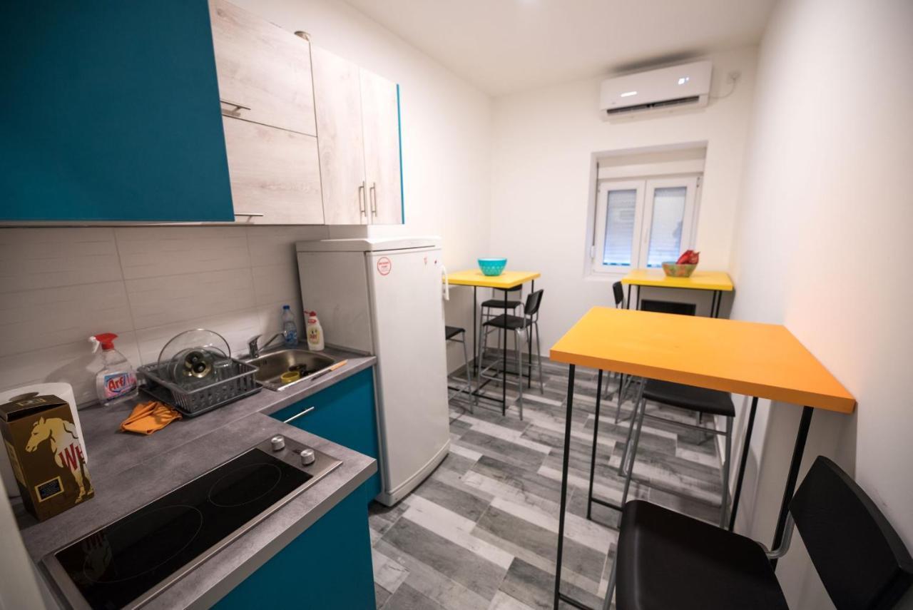 Hostel Evropa Никшич Экстерьер фото